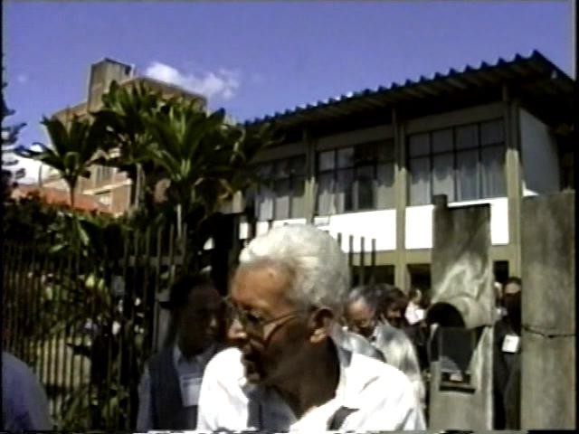 m09.jpg